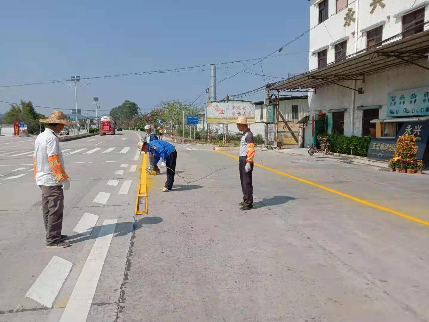 2在立新水庫路口兩旁加裝警示標(biāo)識(shí).jpg